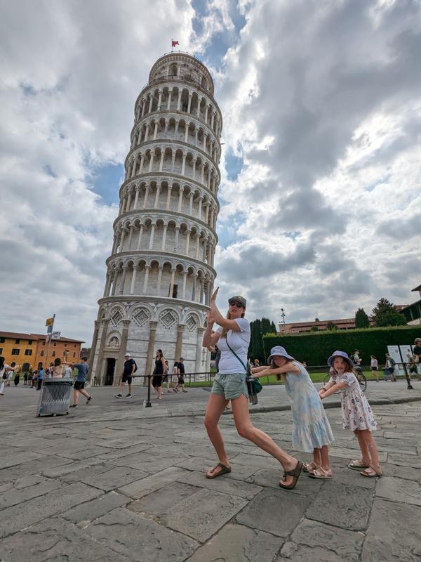 Leaning tower