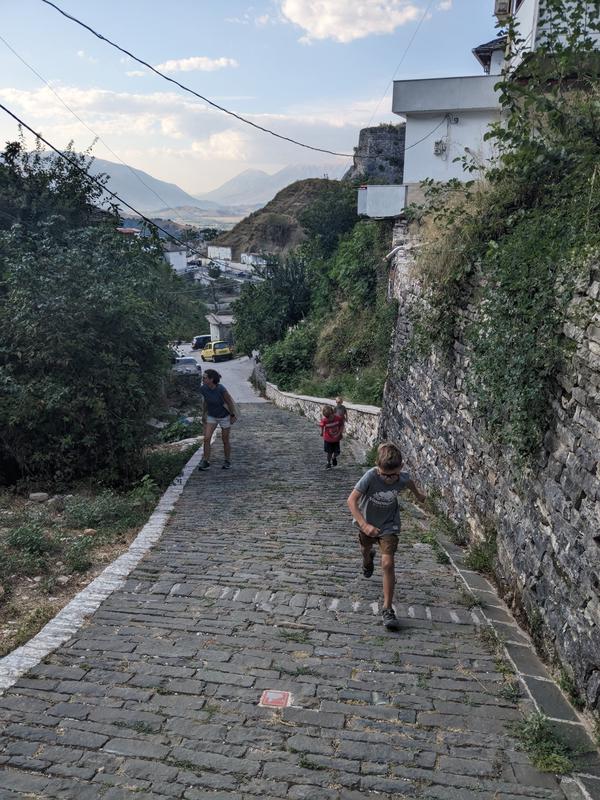 Hiking up to the aqueduct