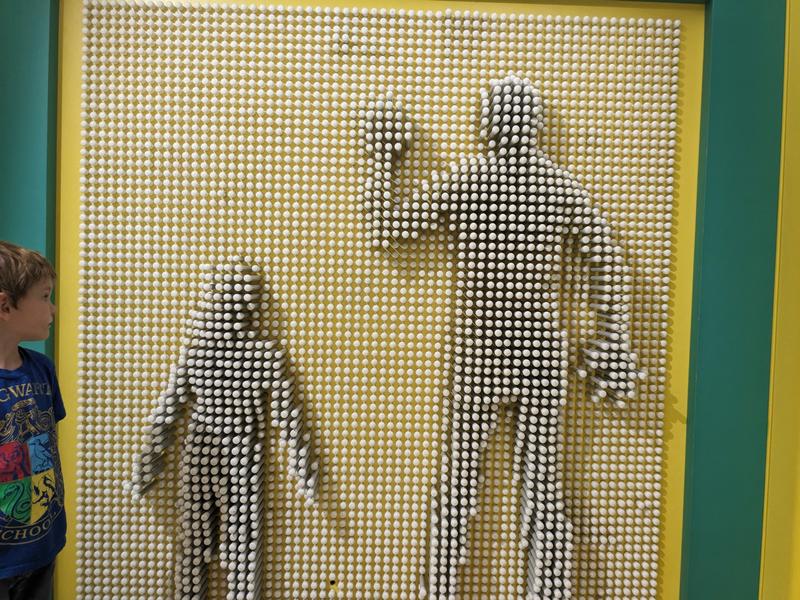 Children's museum with mom