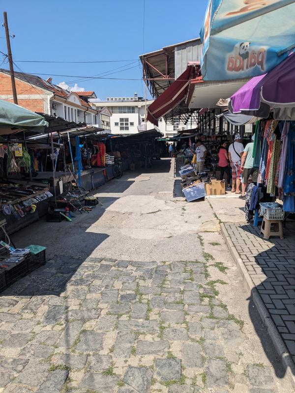 Glimpse of the bazaar