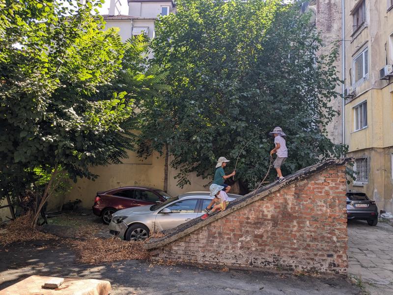 Kids outside in the courtyard again.