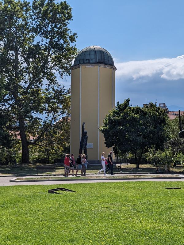 Leaning tower of Sofia?